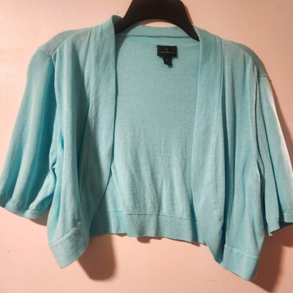 Light blue shaw